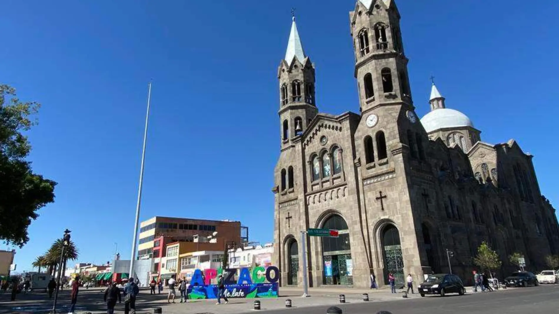 Desfile Apizaco 1